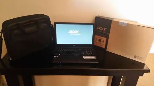 Acer Aspire E1-572G - Intel Core i7-4500U - 15,6" - 1 TB HDD - 8 GB RAM - AMD Radeon R7 M265 & FREE
