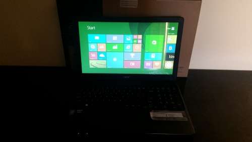 Acer Aspire E1-572G - Intel Core i7-4500U - 15,6" - 1 TB HDD - 8 GB RAM - AMD Radeon R7 M265 & FREE