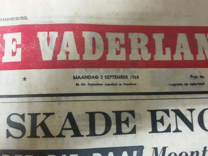 Lot of 6 newspapers / Koerante - Dagbreek - Hoofstad - Burger - Vaderland - Oosterlig