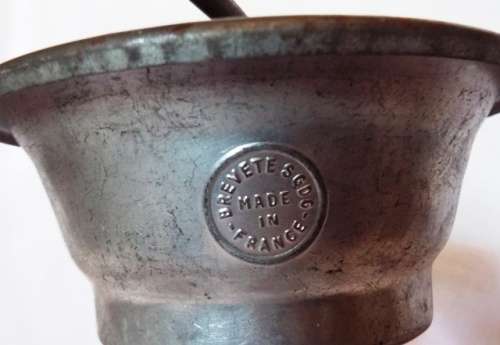 VINTAGE MOULI BABY BREVETE FOOD GRINDER
