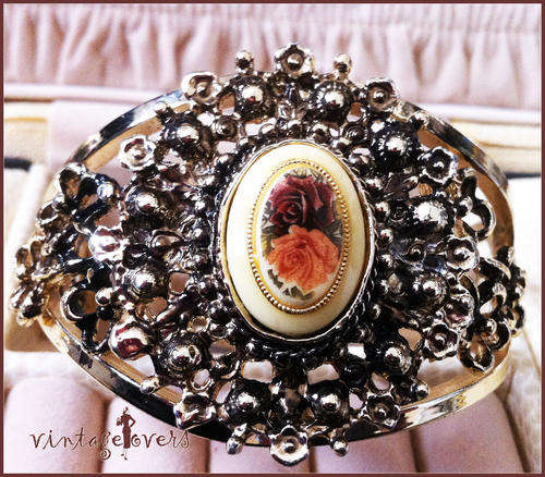 Breathtaking antique bracelet/bangle! -The photo does not do it justice! Spectacular!