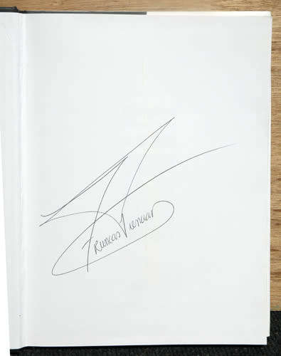 THE COMPLETE BOOK OF THE RUGBY WORLD CUP 1995 -- Signed by Francois Pienaar