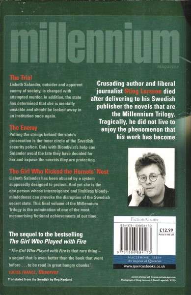 The Girl who Kicked the Hornets` Nest by Stieg Larsson [Large Paperback]