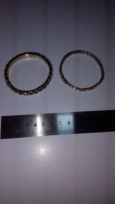 Costume Jewellery Bracelet (x2)