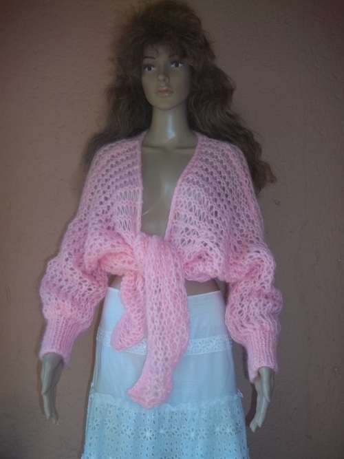 ***SUMMER SALE*** PINK VERSATILE HAND KNITTED SHRUG - Size 34