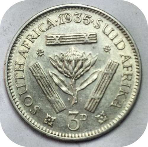 Top Grade SA Union: 1935 tickey 3d in A/UNC!