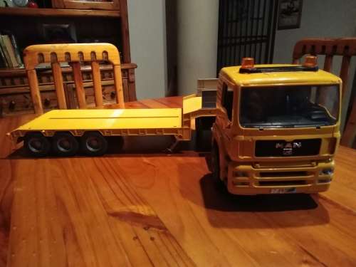 Flatbed Truck