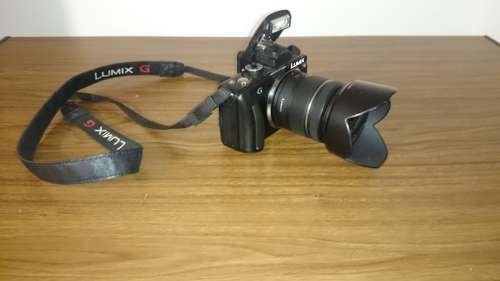 ******LUMIX PANASONIC DMC-G3 incl 14-42 LENS******