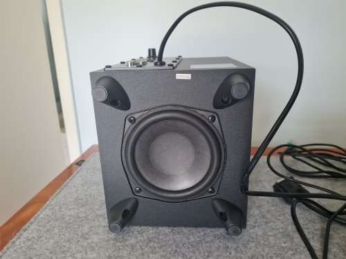 **SURROUND SOUND** Logitech Z506 Surround Sound Speakers