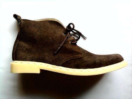 SAFARI BOOTS,BROWN, SIZE 8