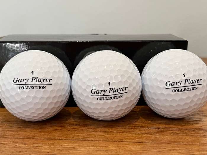 NEW Gary Player 3 golf ball set