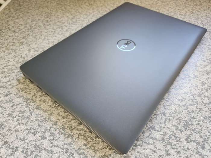 *13th gen i5!!!!* Dell Latitude 3540 i5-1335U,8GB,256GB - Windows Pro - Warranty!