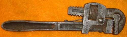 3 VINTAGE PIPE WRENCHES 180mm A 250mm AND A 300mm BIDDING ARE PER WRENCH TO TAKE ALL 3