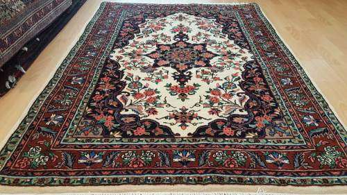 Very Fine Persian Bidjar Carpet 155cm x 113cm Hand knotted