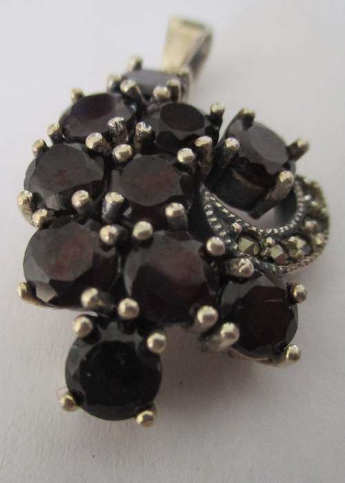 Sterling Silver , Maracsite and Garnets Pendant