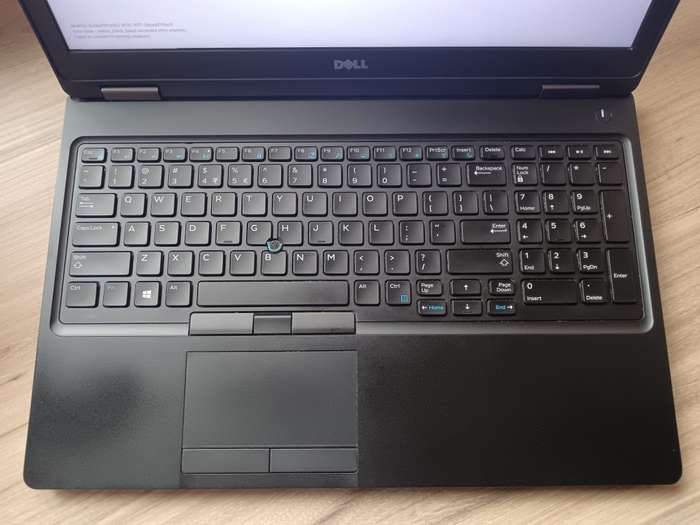 Dell Latitude 5580 Intel Core i7 + Free Laptop Bag