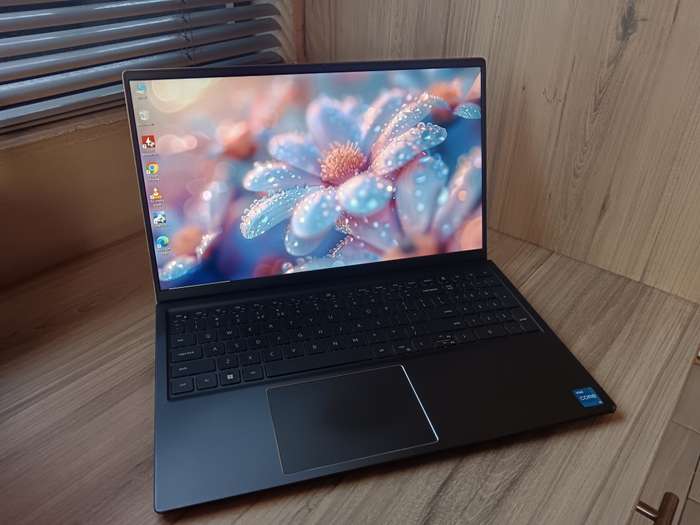 Dell Vostro 15 5510 I5 11th Gen + Free Laptop Bag
