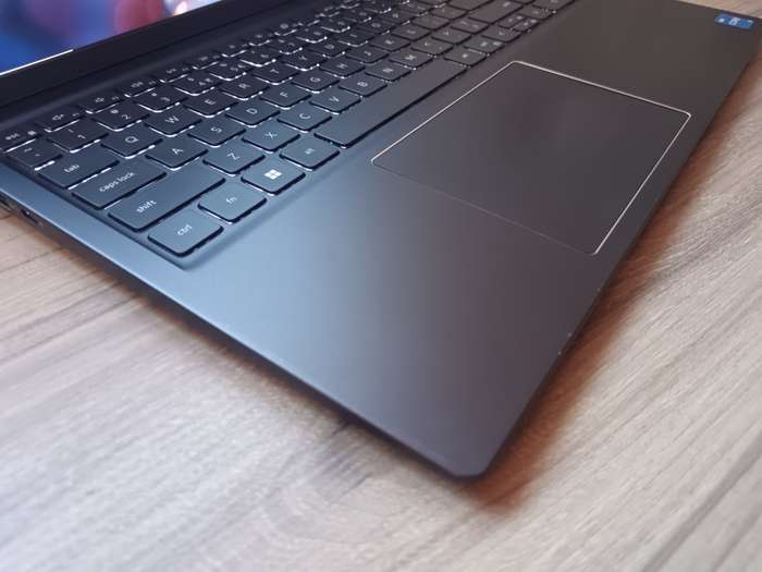 Dell Vostro 15 5510 I5 11th Gen + Free Laptop Bag