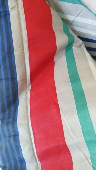 COMFORTER SETS...SIZES ,QUEEN - STOCK MUST CLEAR