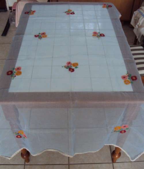 Large sheer chiffon food net cover, embroidered daisies, lace edging - pale fairy blue Unused, crisp