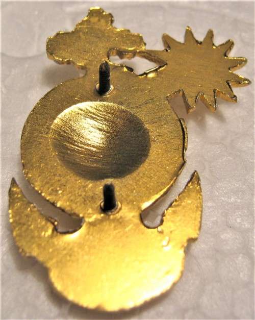TAIWAN - REPUBLIC OF CHINA - MARINES BREAST BADGE WITH PINS 40 X 25 MM - UNUSED
