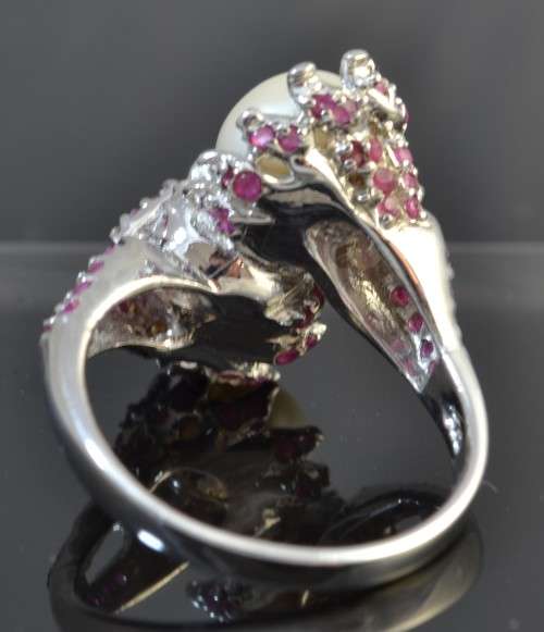 UNUSUAL REAL RED  RUBY AND CREAMY WHITE  PEARL 925 SILVER RING SIZE 8.5