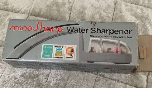 Global Minosharp water knife sharpener