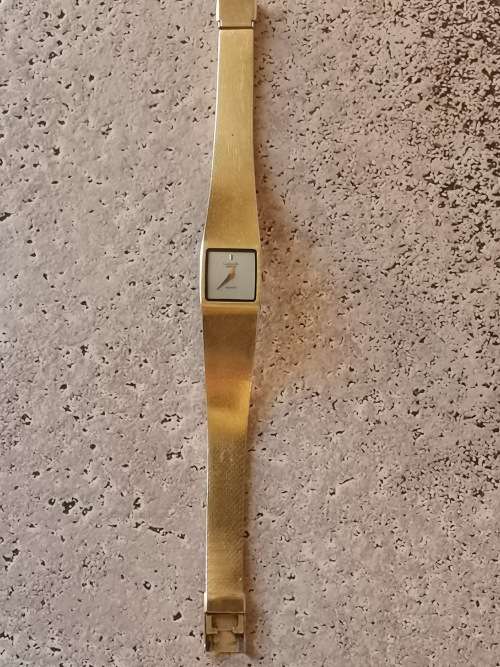 $$$VALUED OVER R8000$$$ SEIKO LASSALE LADIES GOLD PLATED WATCH IN EXCELLENT CONDITION