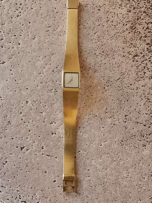 $$$VALUED OVER R8000$$$ SEIKO LASSALE LADIES GOLD PLATED WATCH IN EXCELLENT CONDITION
