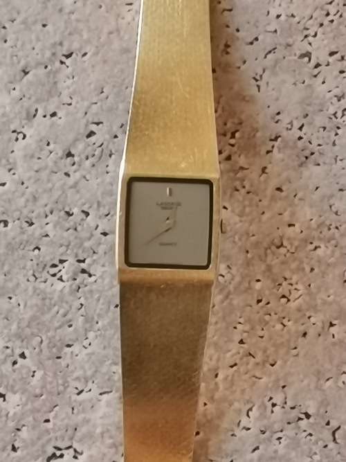 $$$VALUED OVER R8000$$$ SEIKO LASSALE LADIES GOLD PLATED WATCH IN EXCELLENT CONDITION