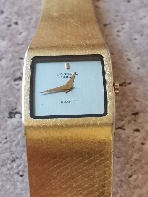 $$$VALUED OVER R8000$$$ SEIKO LASSALE LADIES GOLD PLATED WATCH IN EXCELLENT CONDITION