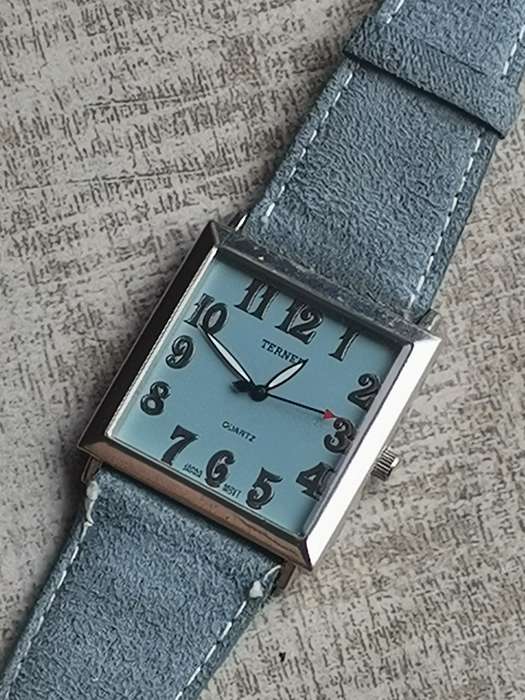 LADIES BIJOUX TERNER WATCH IN EXCELLENT WORKING CONDITION