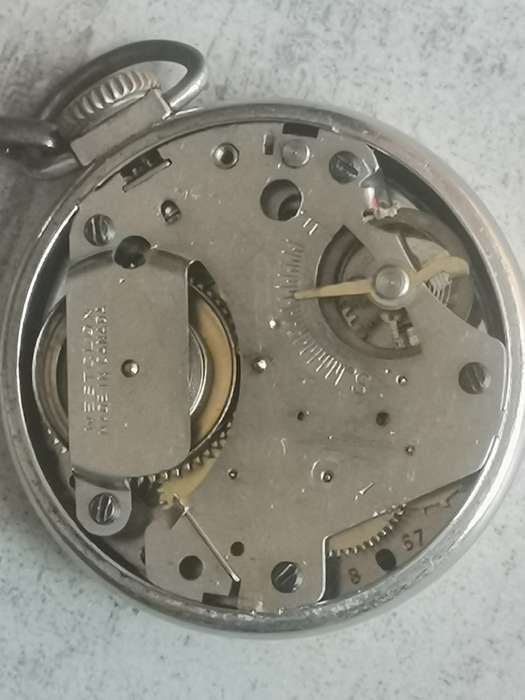 VINTAGE WESTCLOX ZOBO POCKET WATCH WITH SUB-SECONDS MADE IN CANADA IN EXCELLENT WORKING CONDITION