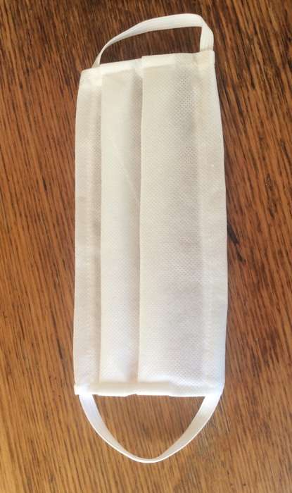 50 Face Masks Surgical Polypropylene with nose clip