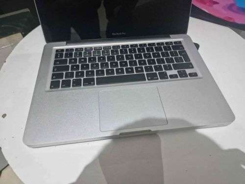 APPLE MACBOOK PRO 13` LATE 2011 CORE I5, 16GB RAM, 500GB SSD!!! FREE BAG!!