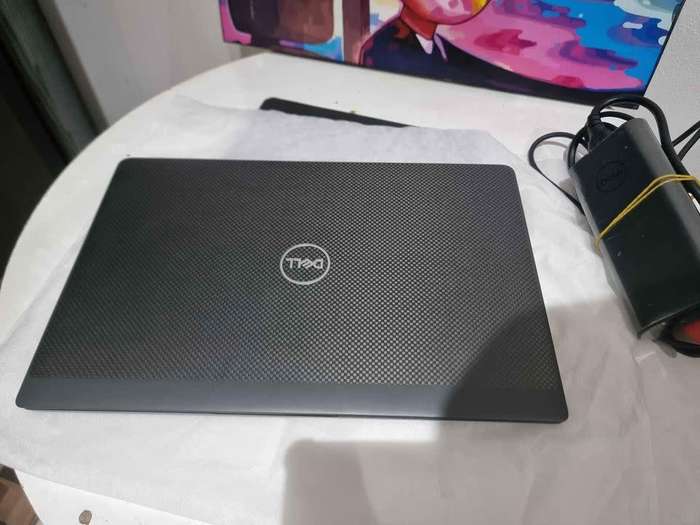 Dell Latitude 7420-(14`) Intel Core i5-1135G7, 16GB ddr4 ram, 256gb m.2 SSD, intel Iris XE!