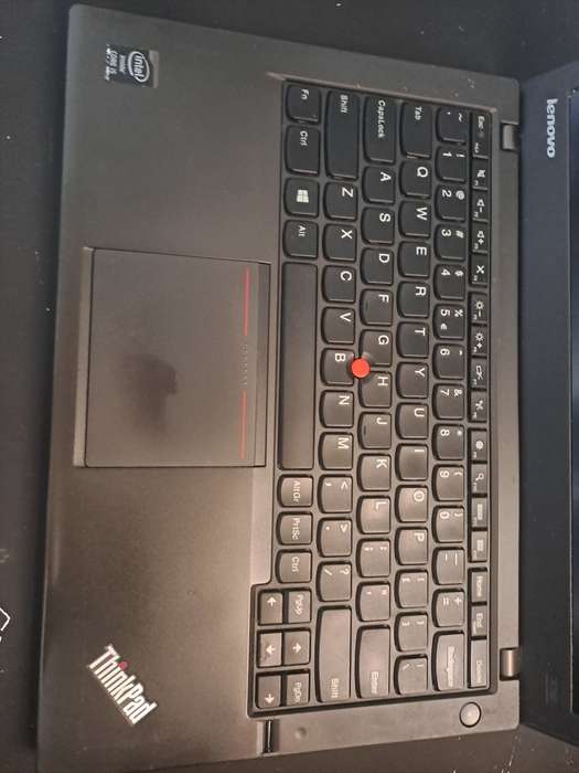 LENOVO THINKPAD X240- (12.5`) CORE i5-4300U, 8GB DDR3 RAM, 500GB HDD!!! GREAT DEAL!!!