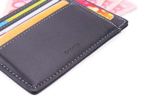 Slim Wallet... Brand New... ***R1... NO RESERVE***