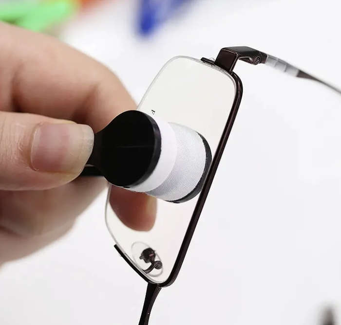 Two-side Glasses Brush Microfiber Cleaner (Random Colour)