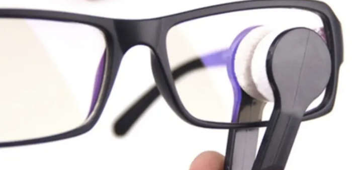 Two-side Glasses Brush Microfiber Cleaner (Random Colour)