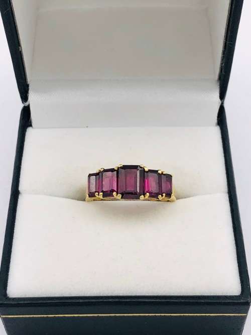 *1.42CT ROSE GARNET CLUSTER - (R19000!!! RETAIL)* R1 BIDS!!!