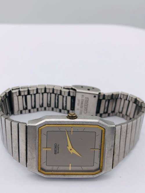 *SEIKO TWO TONE LADIES WATCH* R1 BIDS