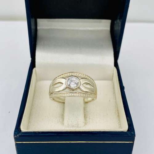 *SOLID SILVER CYCLOPS INFINITY RING* R1 BIDS!!!
