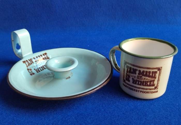 True Africana - Tant Malie se Winkel  Hartbeespoortdam - Enamel combo