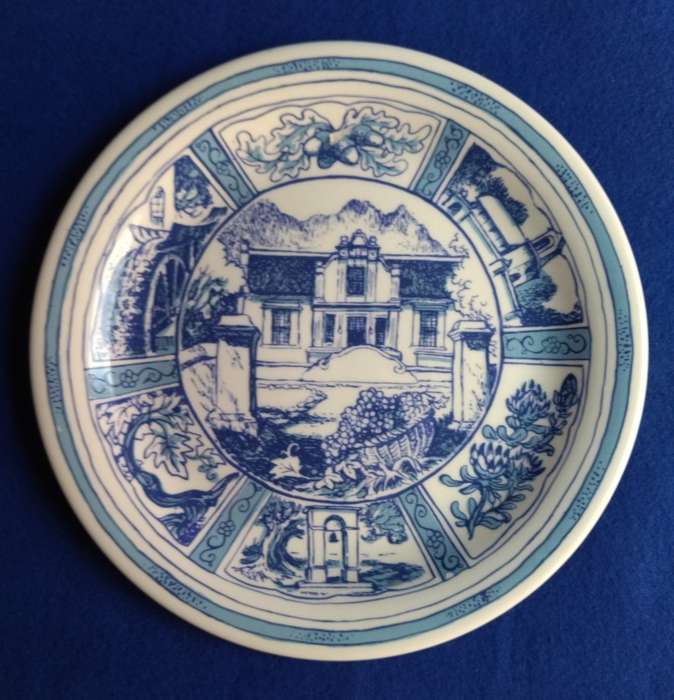 Lanzerac collectable plate - Heratige Collection -Huguenot Royale Fine China