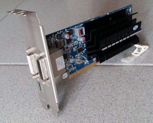 Sapphire AMD Flex Radeon R5 230 1GB Fanless PCI-E Graphics Card