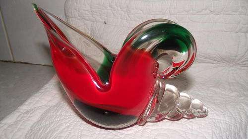 ***STUNNING*** VIBRANT BRIGHT RED / GREEN AND CLEAR GLASS MURANO ASHTRAY VASE,SHELL19CM X 10.5 X 7CM