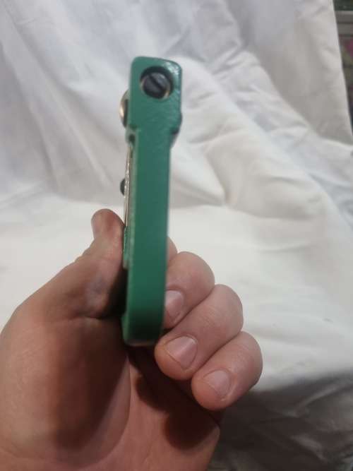 Thickness gauge