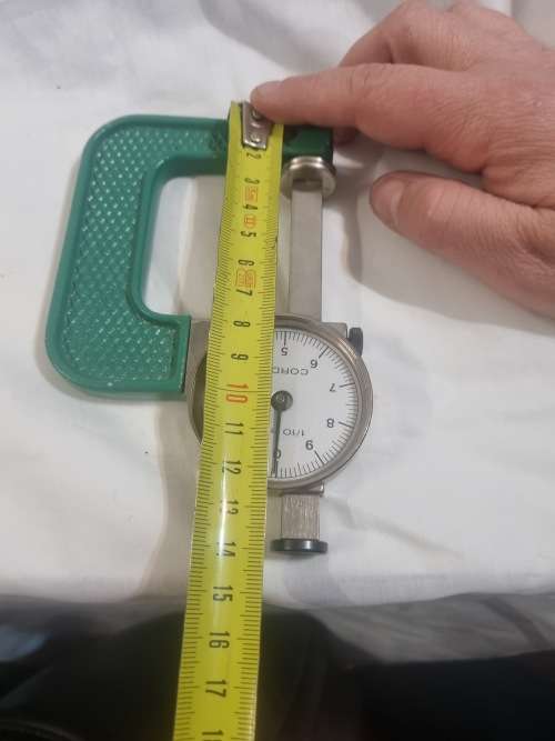 Thickness gauge