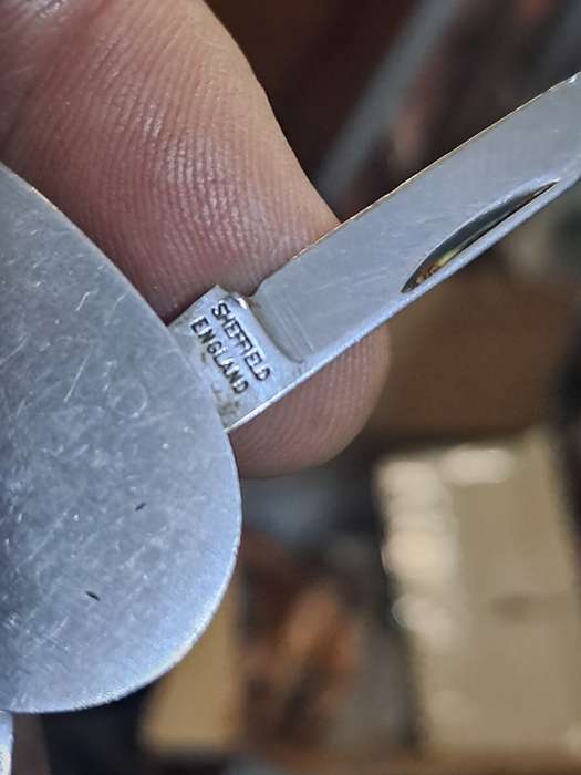 Shefield England key chain knife
